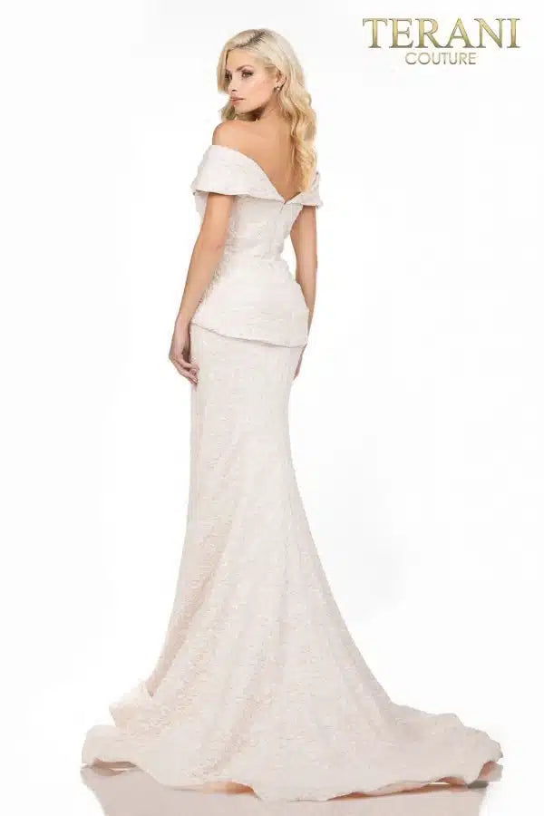 Welcome to WWW.SWANDRESSES.COM, your destination for authentic designer dresses. Discover our Elegant Maxi, Classic Cocktail, Sophisticated Sheath, Glamorous Mermaid, Timeless A-Line, Romantic Lace, Off-the-Shoulder, and High-Low Dresses. Perfect for weddings, galas, proms, and special occasions. Elevate your style 