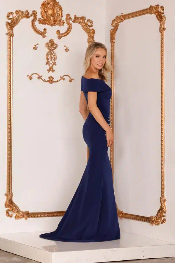 Welcome to WWW.SWANDRESSES.COM, your destination for authentic designer dresses. Discover our Elegant Maxi, Classic Cocktail, Sophisticated Sheath, Glamorous Mermaid, Timeless A-Line, Romantic Lace, Off-the-Shoulder, and High-Low Dresses. Perfect for weddings, galas, proms, and special occasions. Elevate your style 