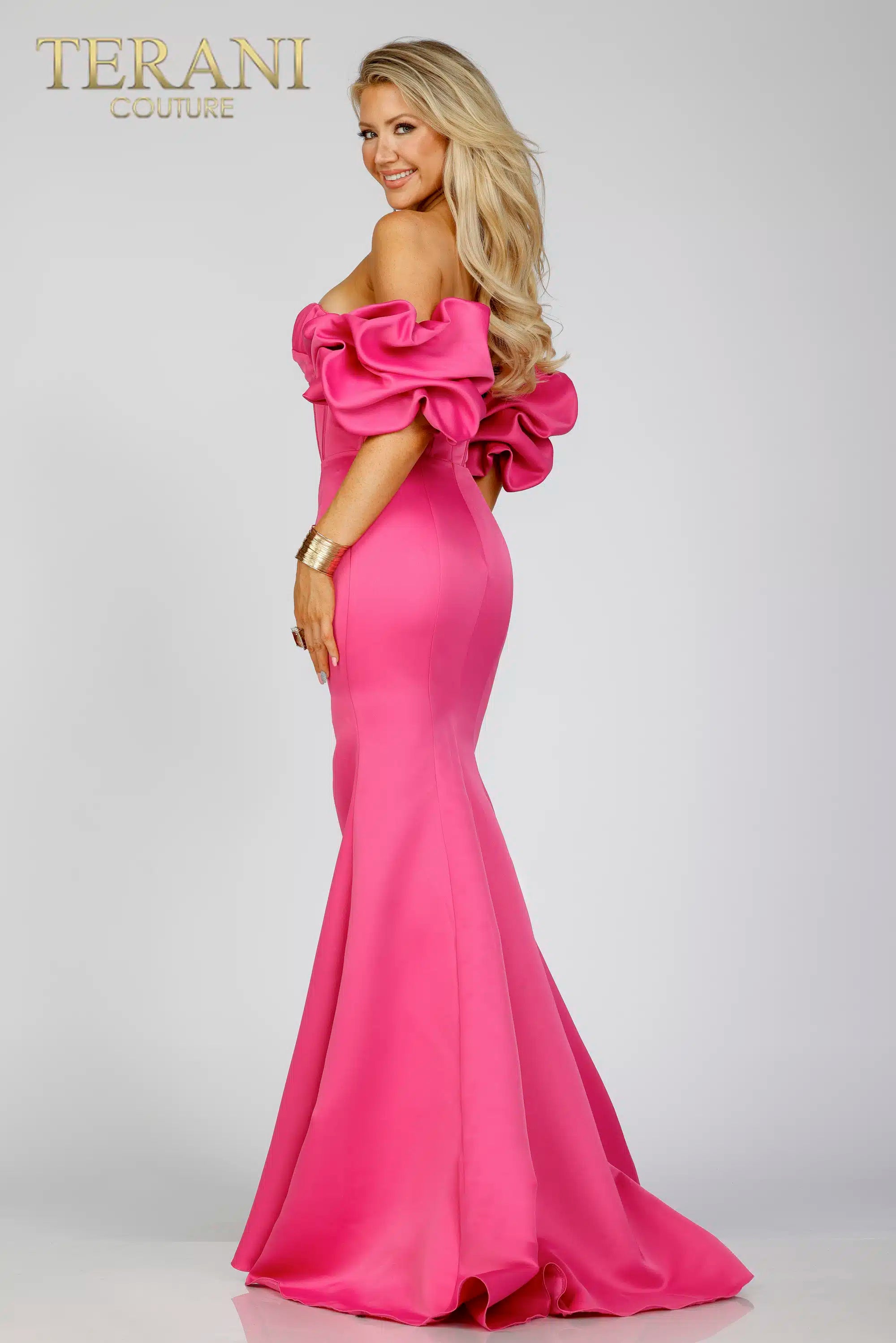 Welcome to WWW.SWANDRESSES.COM, your destination for authentic designer dresses. Discover our Elegant Maxi, Classic Cocktail, Sophisticated Sheath, Glamorous Mermaid, Timeless A-Line, Romantic Lace, Off-the-Shoulder, and High-Low Dresses. Perfect for weddings, galas, proms, and special occasions. Elevate your style 