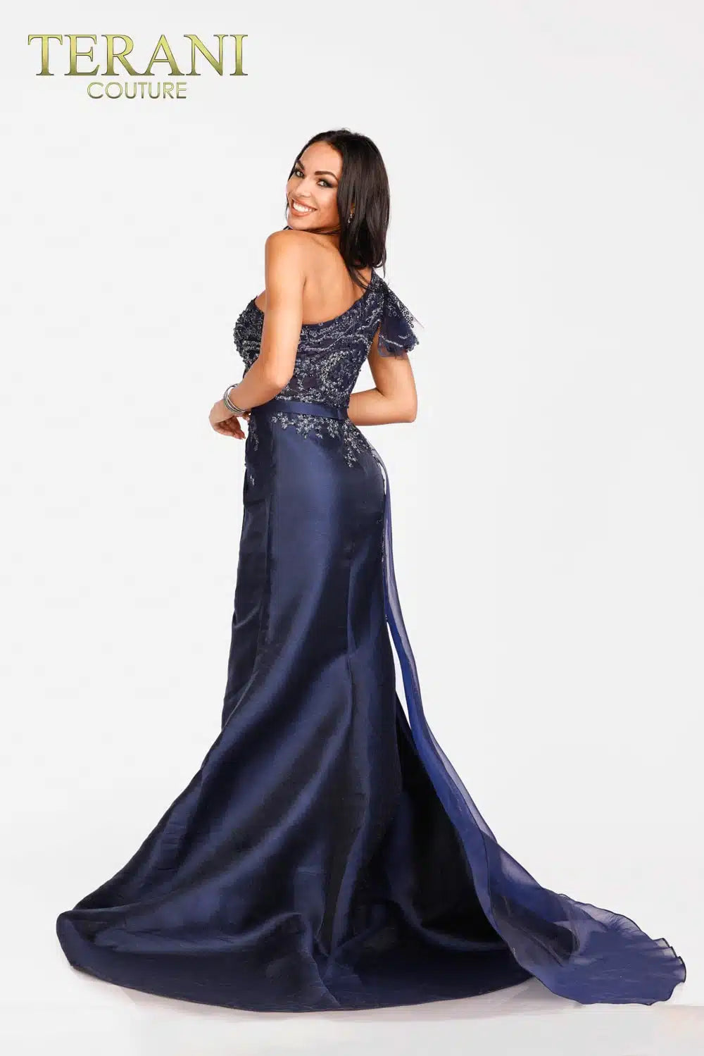 Welcome to WWW.SWANDRESSES.COM, your destination for authentic designer dresses. Discover our Elegant Maxi, Classic Cocktail, Sophisticated Sheath, Glamorous Mermaid, Timeless A-Line, Romantic Lace, Off-the-Shoulder, and High-Low Dresses. Perfect for weddings, galas, proms, and special occasions. Elevate your style 