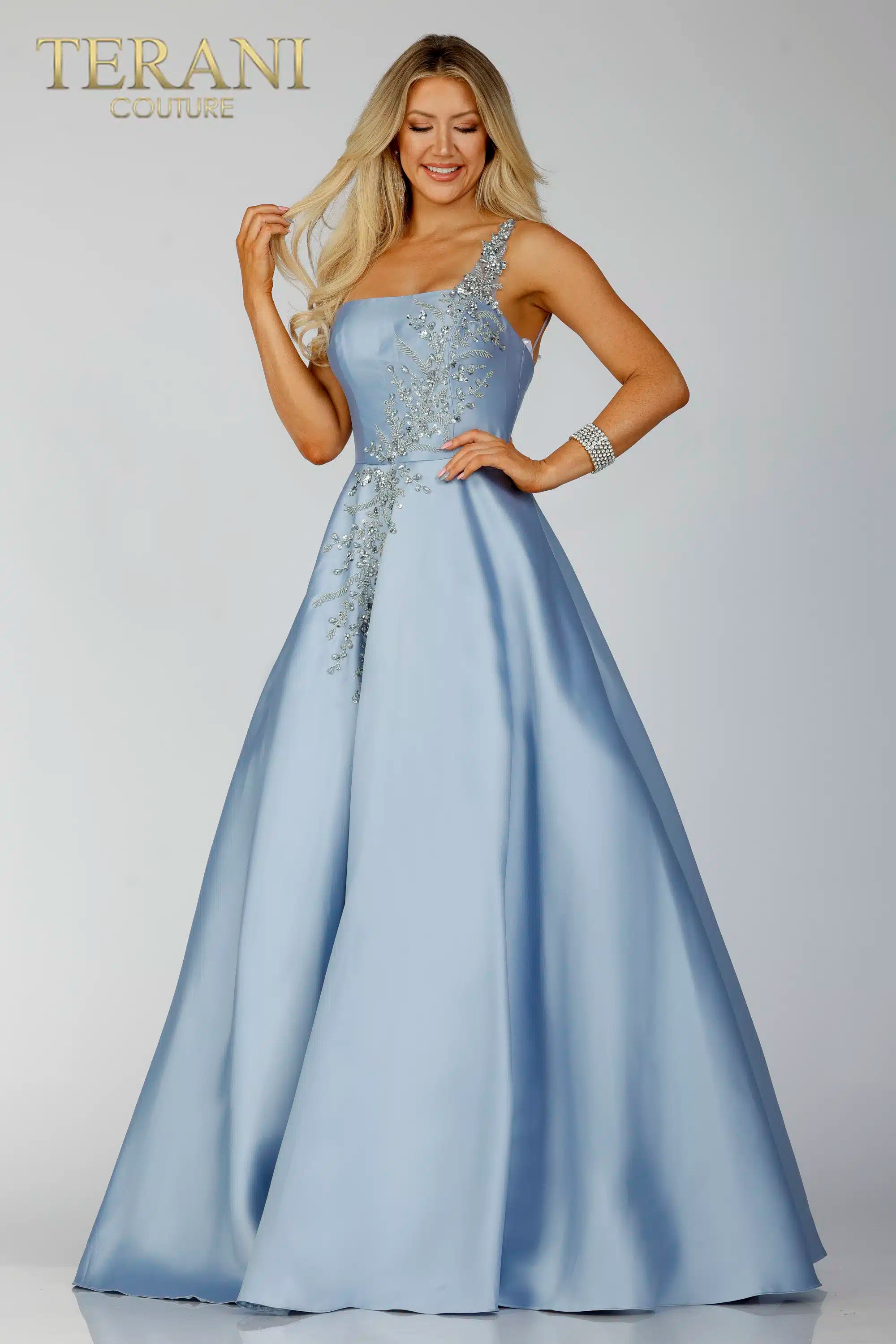 Welcome to WWW.SWANDRESSES.COM, your destination for authentic designer dresses. Discover our Elegant Maxi, Classic Cocktail, Sophisticated Sheath, Glamorous Mermaid, Timeless A-Line, Romantic Lace, Off-the-Shoulder, and High-Low Dresses. Perfect for weddings, galas, proms, and special occasions. Elevate your style 