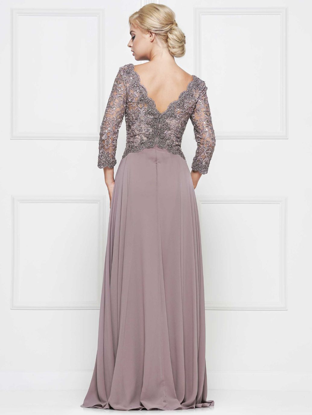 Welcome to WWW.SWANDRESSES.COM, your destination for authentic designer dresses. Discover our Elegant Maxi, Classic Cocktail, Sophisticated Sheath, Glamorous Mermaid, Timeless A-Line, Romantic Lace, Off-the-Shoulder, and High-Low Dresses. Perfect for weddings, galas, proms, and special occasions. Elevate your style 