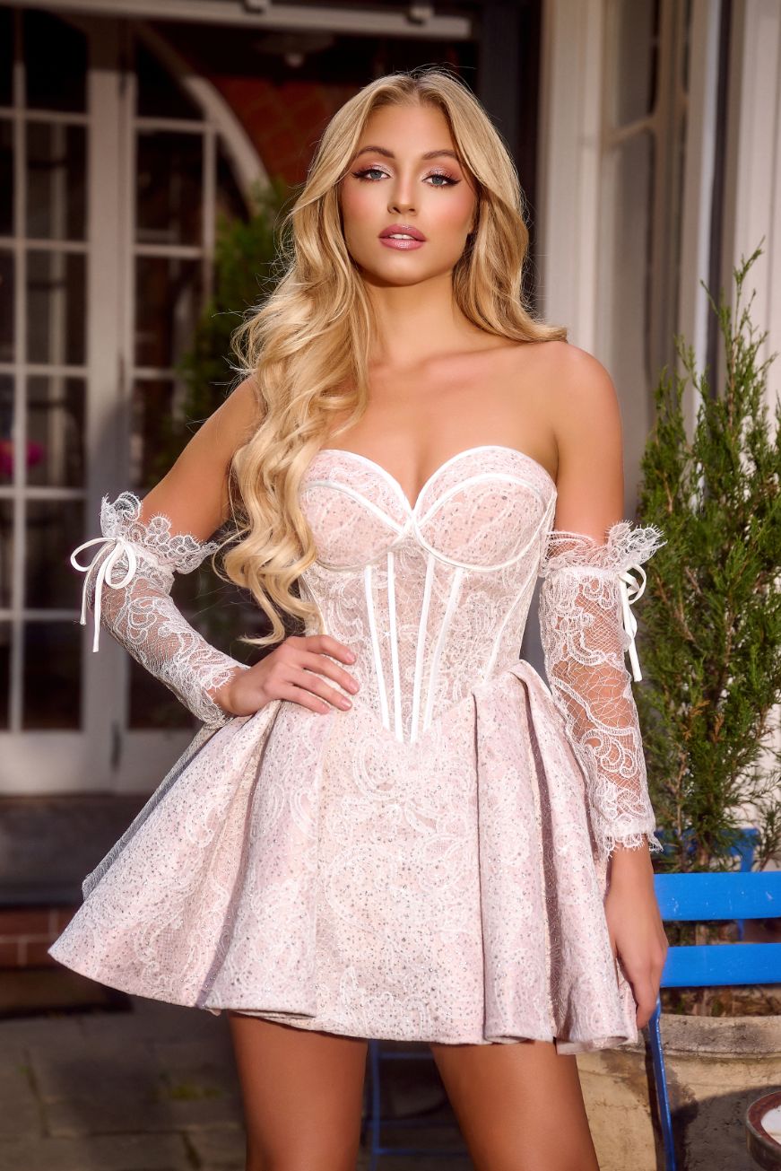 Welcome to WWW.SWANDRESSES.COM, your destination for authentic designer dresses. Discover our Elegant Maxi, Classic Cocktail, Sophisticated Sheath, Glamorous Mermaid, Timeless A-Line, Romantic Lace, Off-the-Shoulder, and High-Low Dresses. Perfect for weddings, galas, proms, and special occasions. Elevate your style 