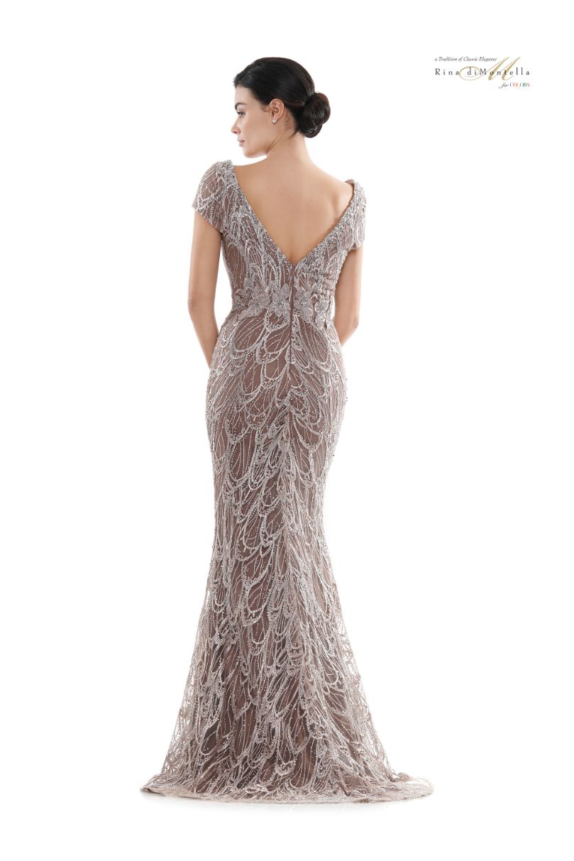 Welcome to WWW.SWANDRESSES.COM, your destination for authentic designer dresses. Discover our Elegant Maxi, Classic Cocktail, Sophisticated Sheath, Glamorous Mermaid, Timeless A-Line, Romantic Lace, Off-the-Shoulder, and High-Low Dresses. Perfect for weddings, galas, proms, and special occasions. Elevate your style 